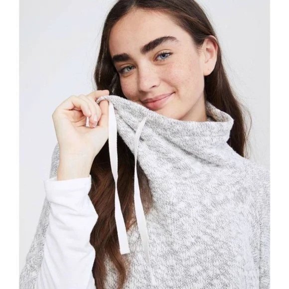 Lou & Grey Marled Mock Neck Poncho Top Sz Small - Picture 2 of 9